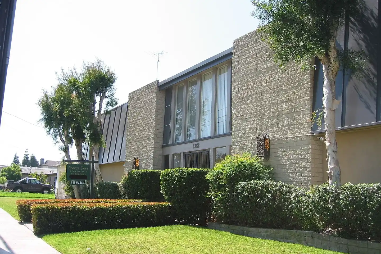 Bronze Door Apartments photo 2
