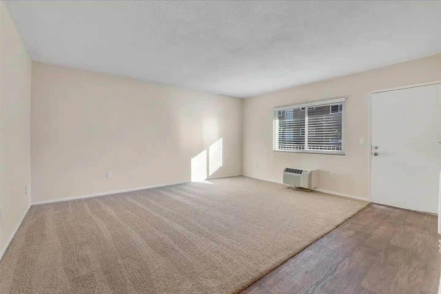 Kenora Terrace Apartments - Spring Valley, CA photo 4