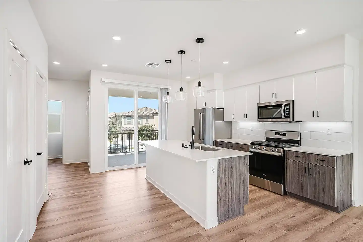 Enclave Heritage Townhomes photo 4