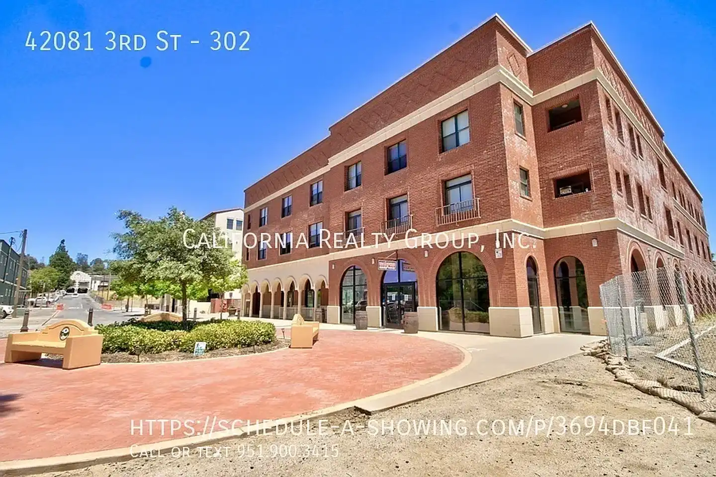 3rd St, 42081 photo 3