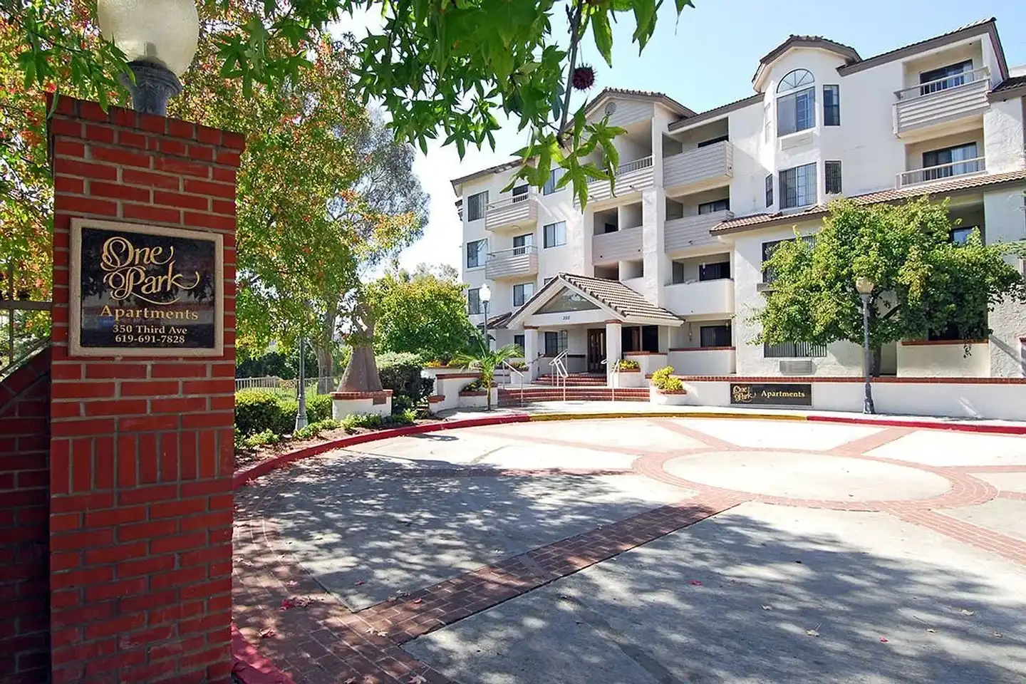 One park Apartments photo 3