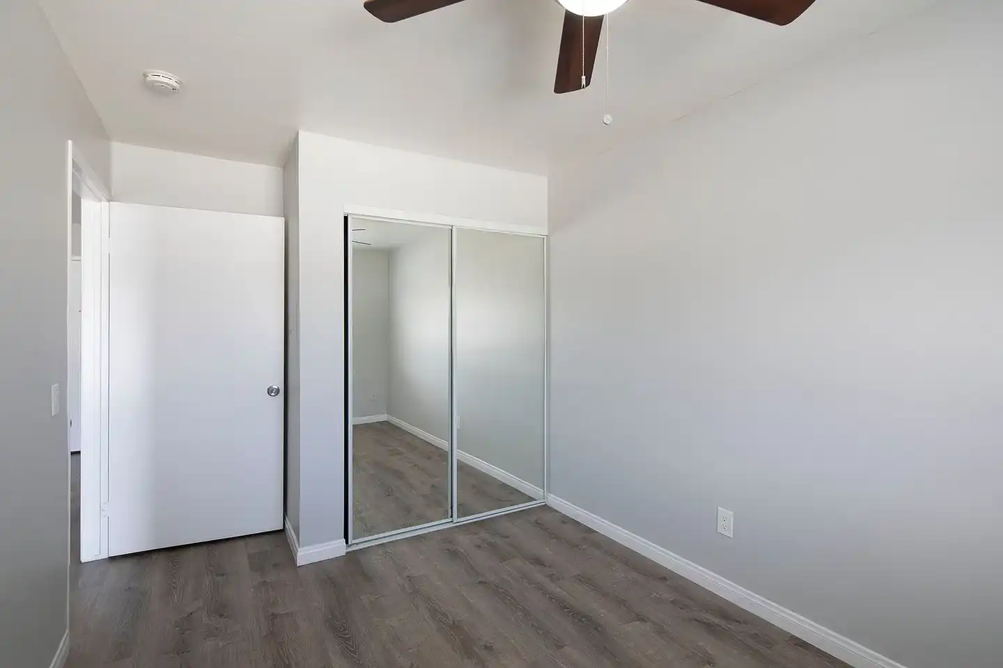 Oasis Apartments photo 4