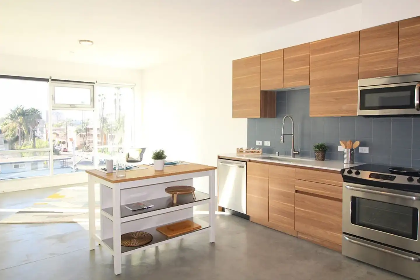 Crest-Urban Apartments photo 2