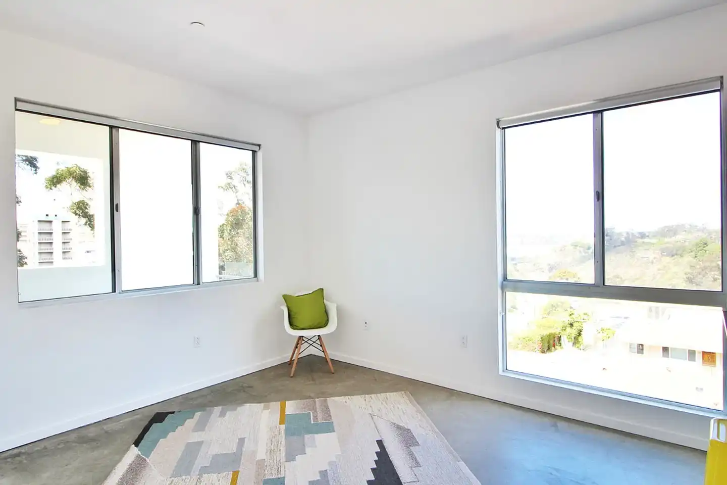Crest-Urban Apartments photo 4