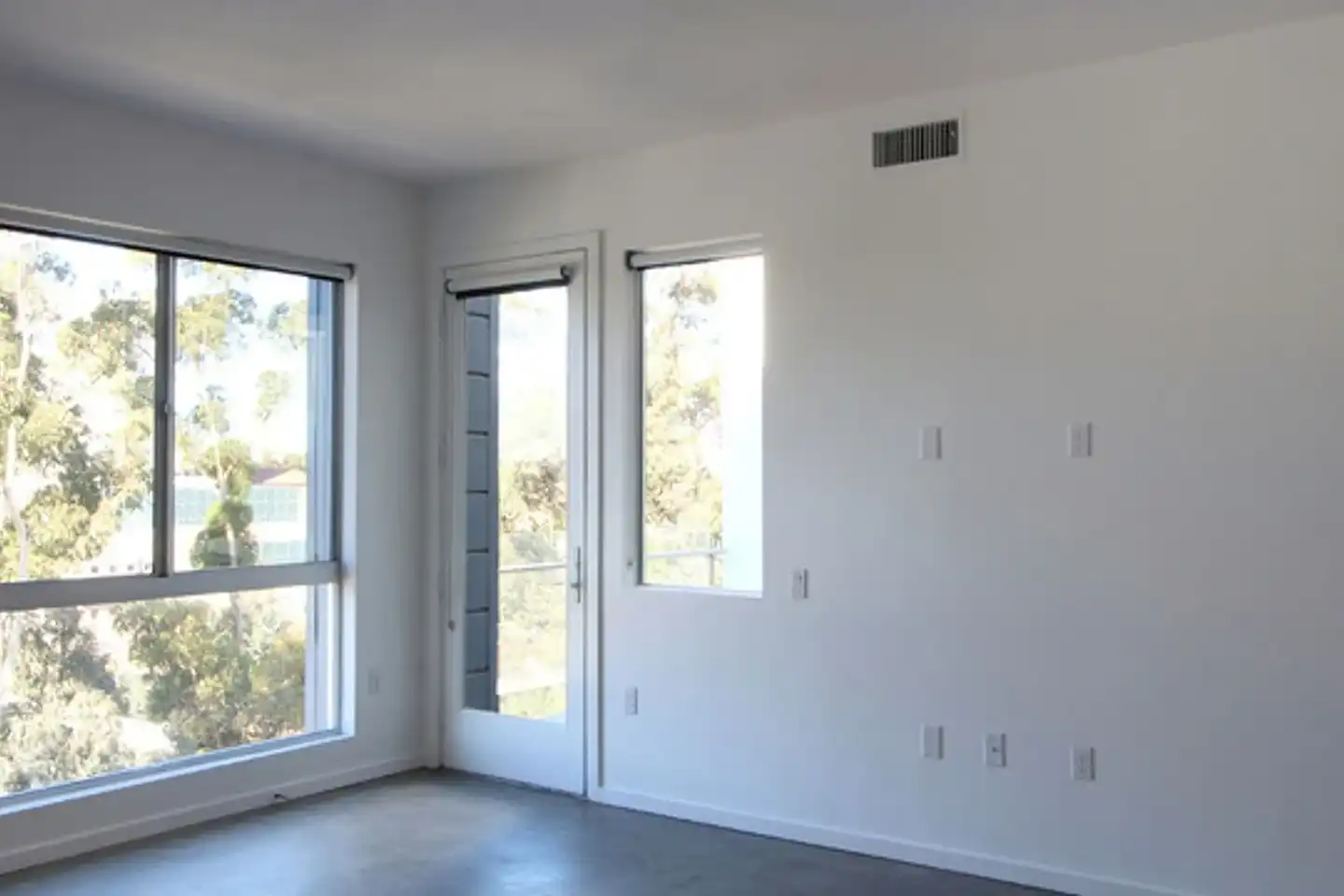 Crest-Urban Apartments photo 5