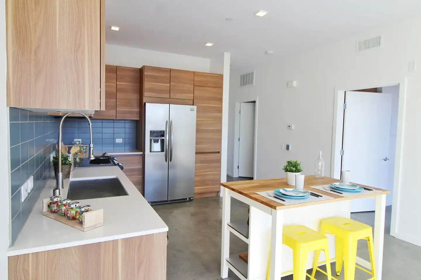 Crest-Urban Apartments photo 3