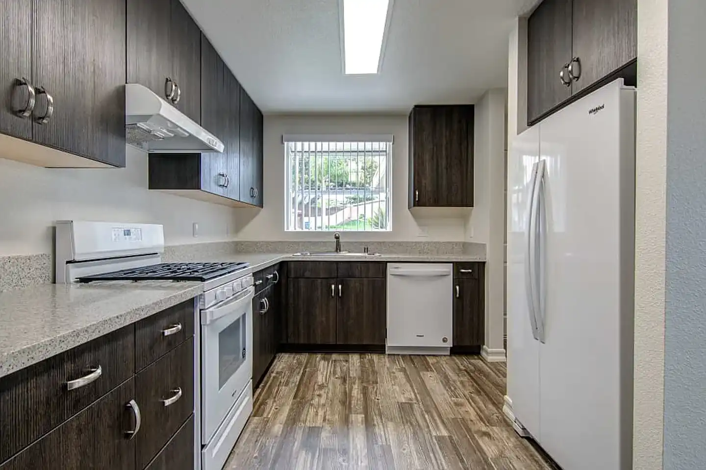 Admiral Hartman - Military Housing photo 2