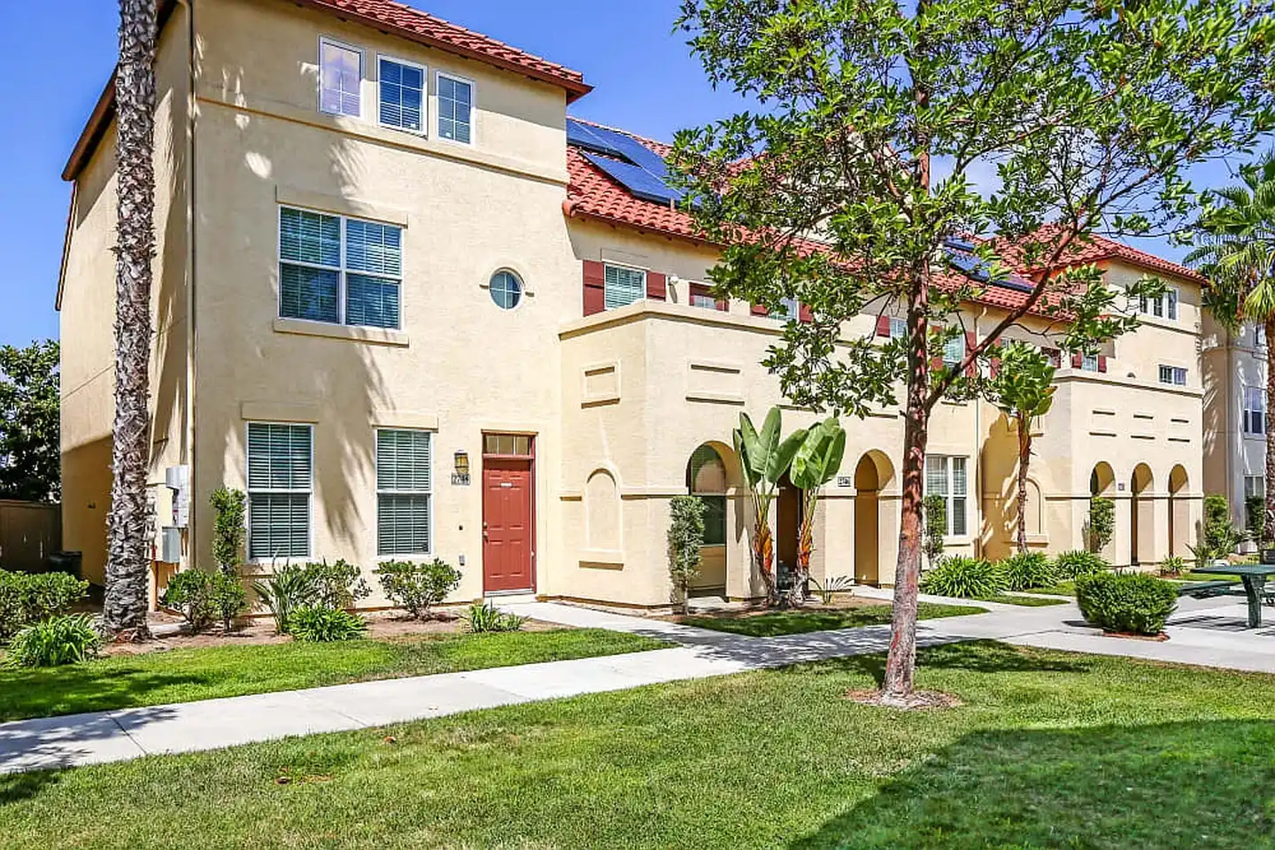 Gateway Village - Military Housing photo 2