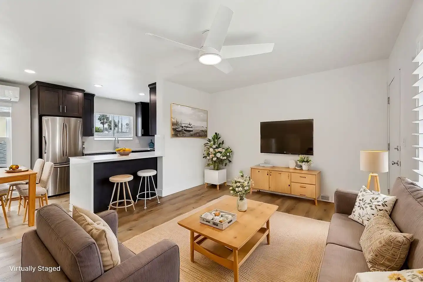 Muir Place photo 3