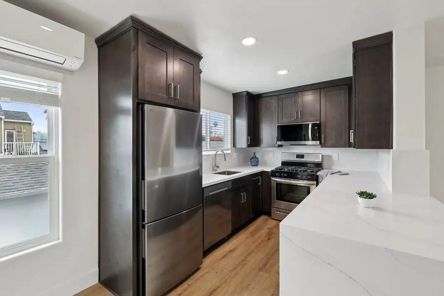Muir Place photo 5
