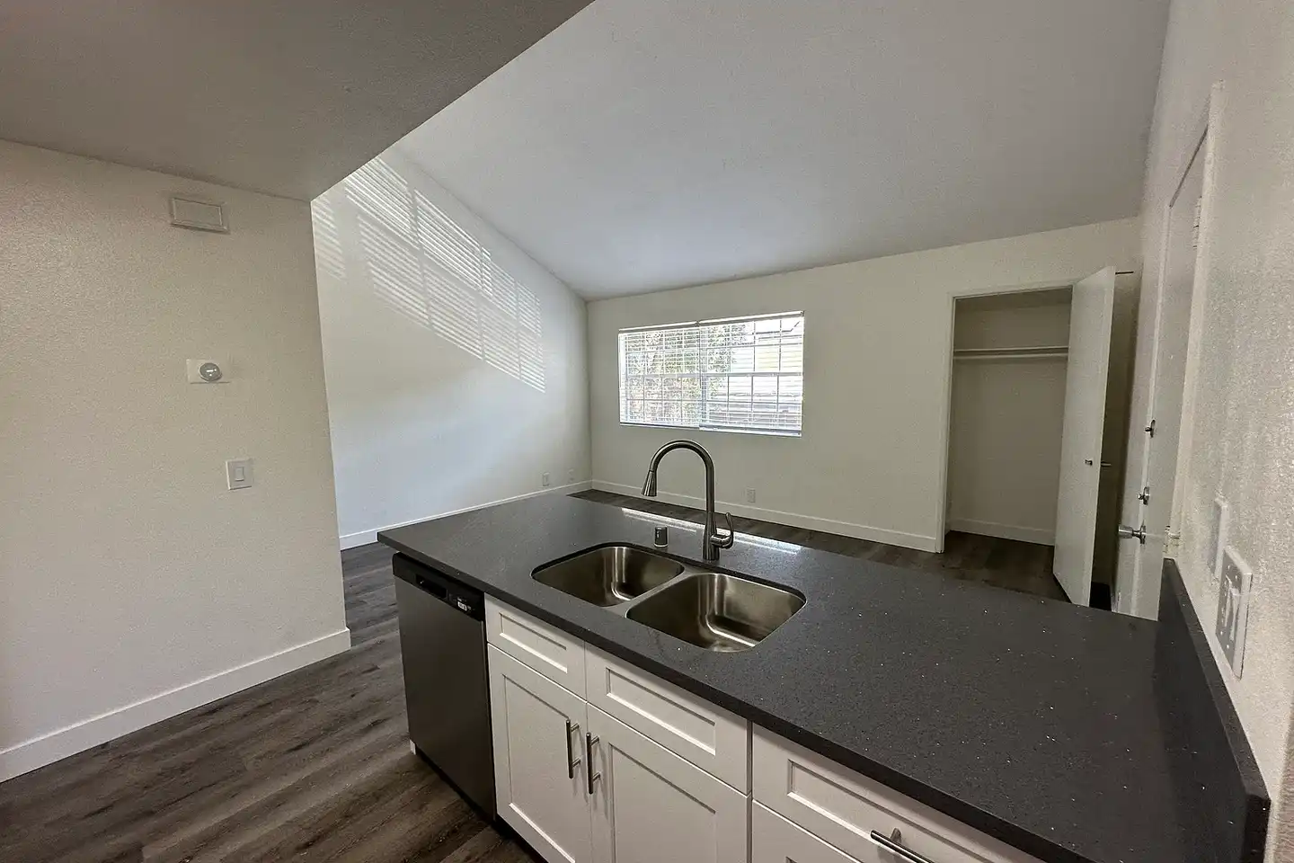 Scripps Landing Apartment Homes