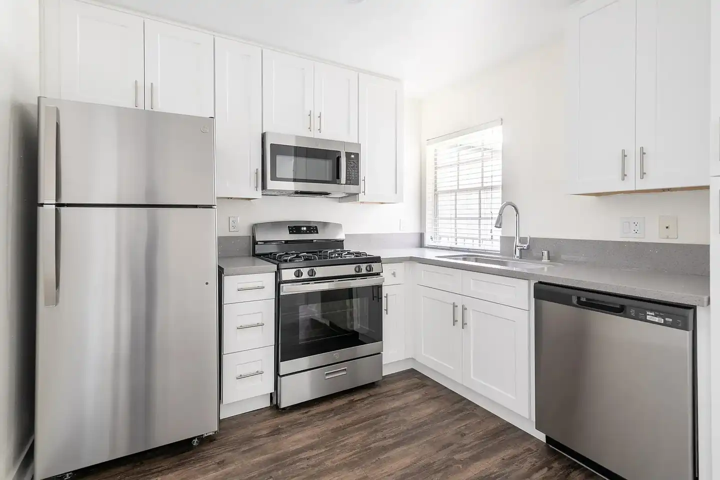 Scripps Landing Apartment Homes photo 5