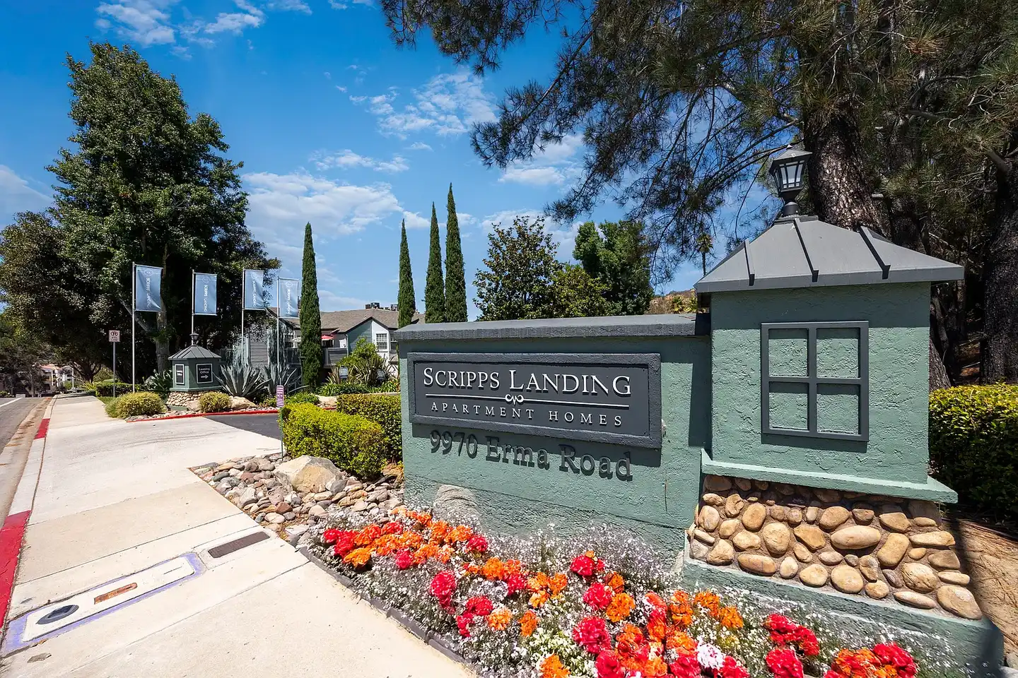 Scripps Landing Apartment Homes photo 2