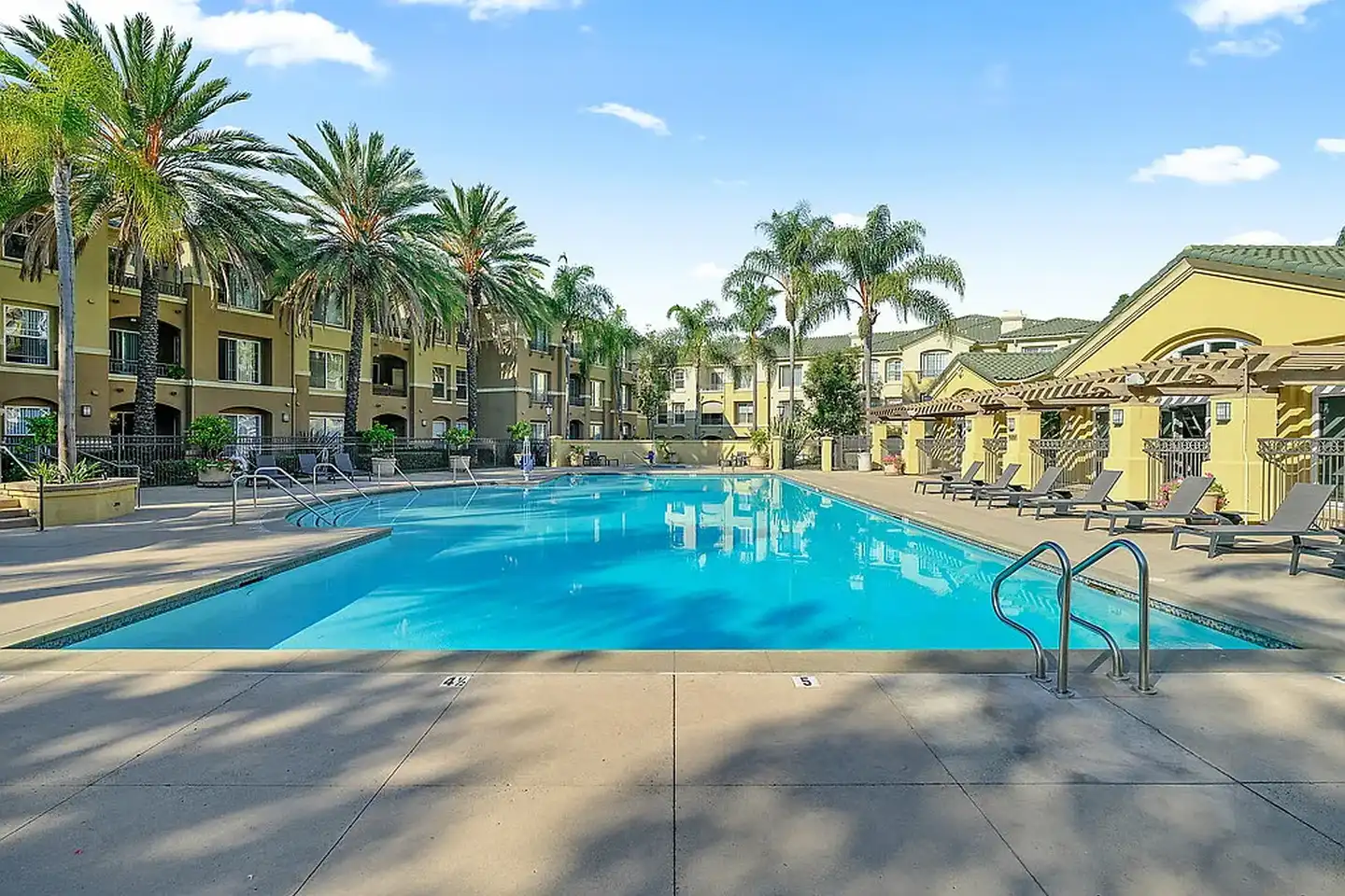 Allure at Scripps Ranch photo 2