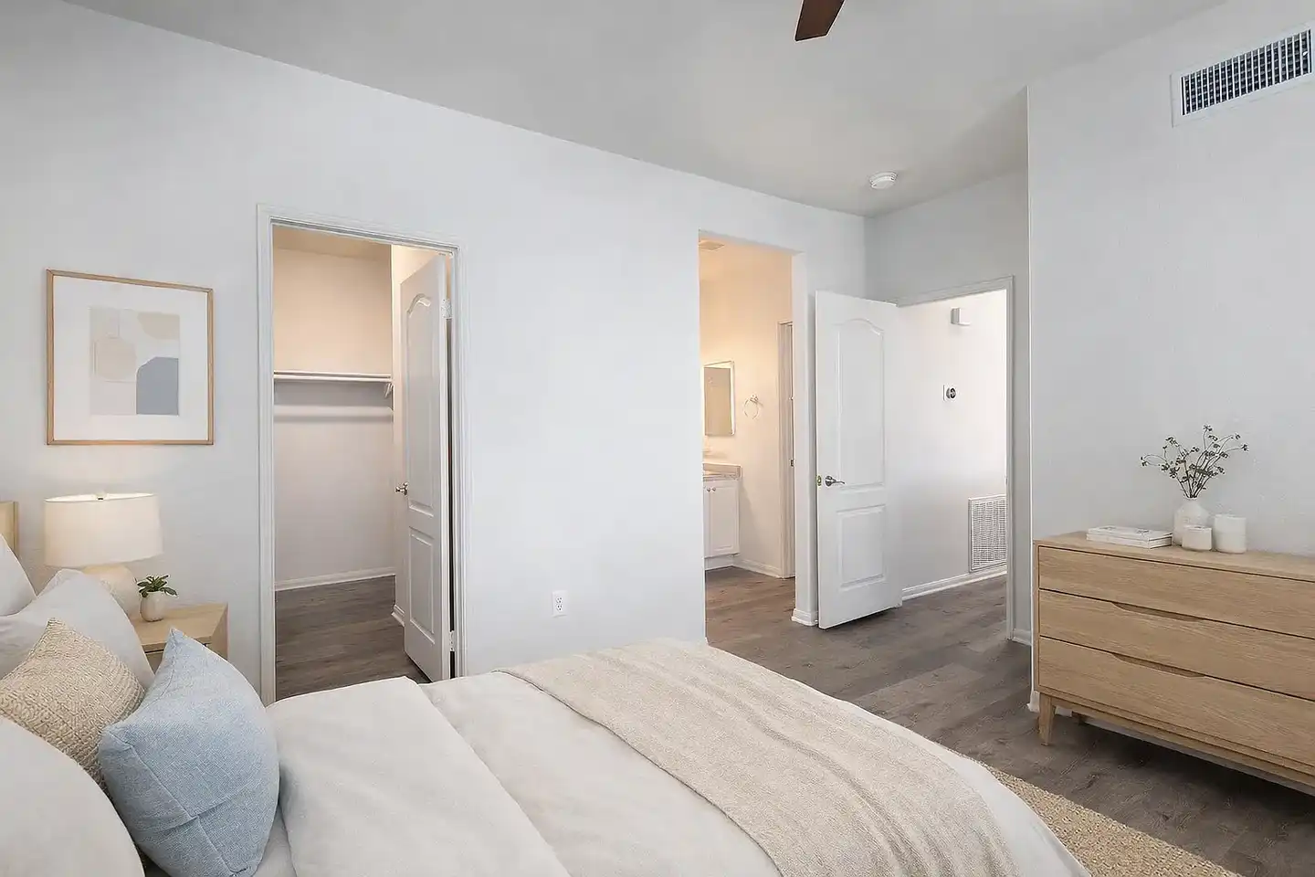 Creek View Condominiums photo 5
