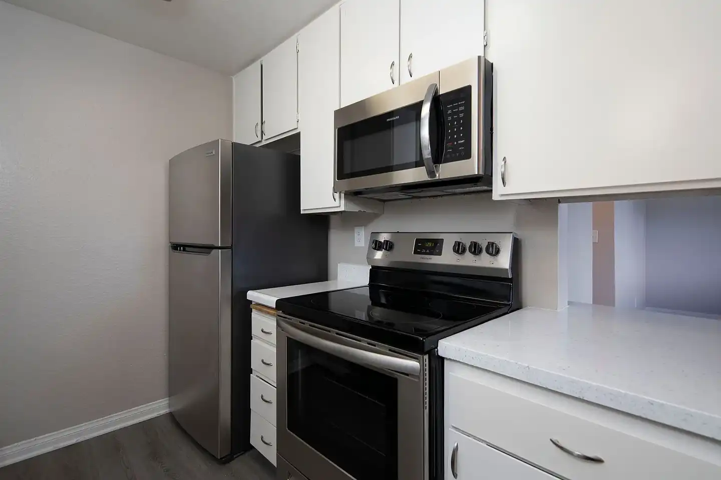 Willow Creek Apartments photo 3