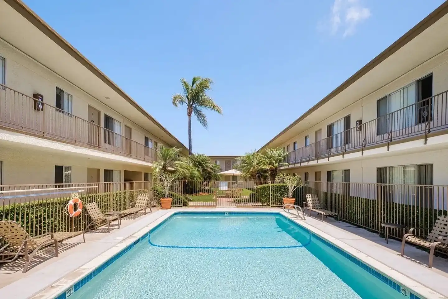 Garden View Apartments photo 4
