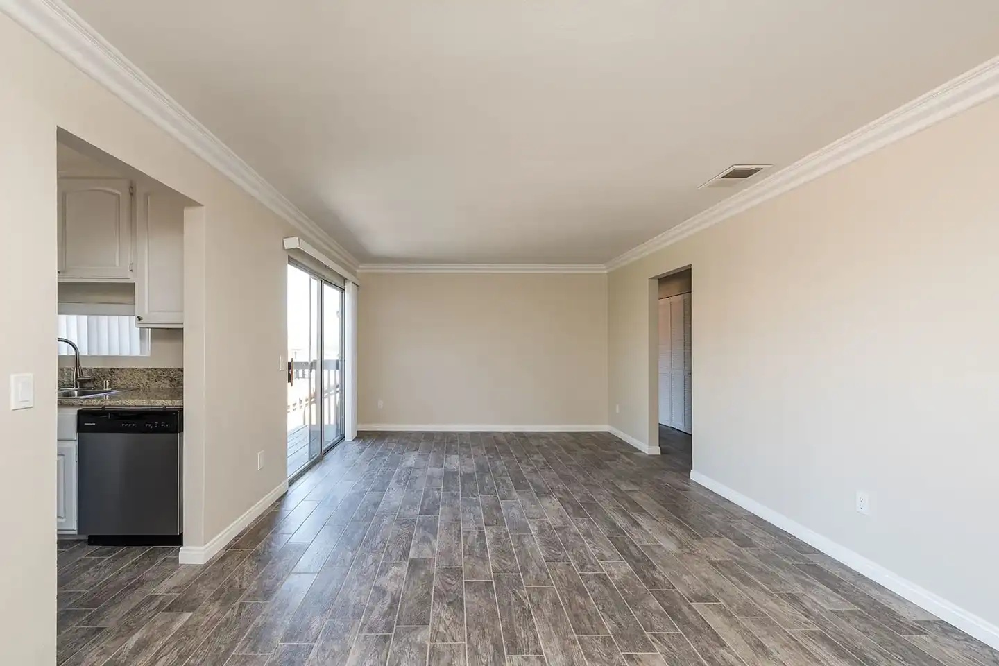 Viewpoint Luxury Apartments photo 3