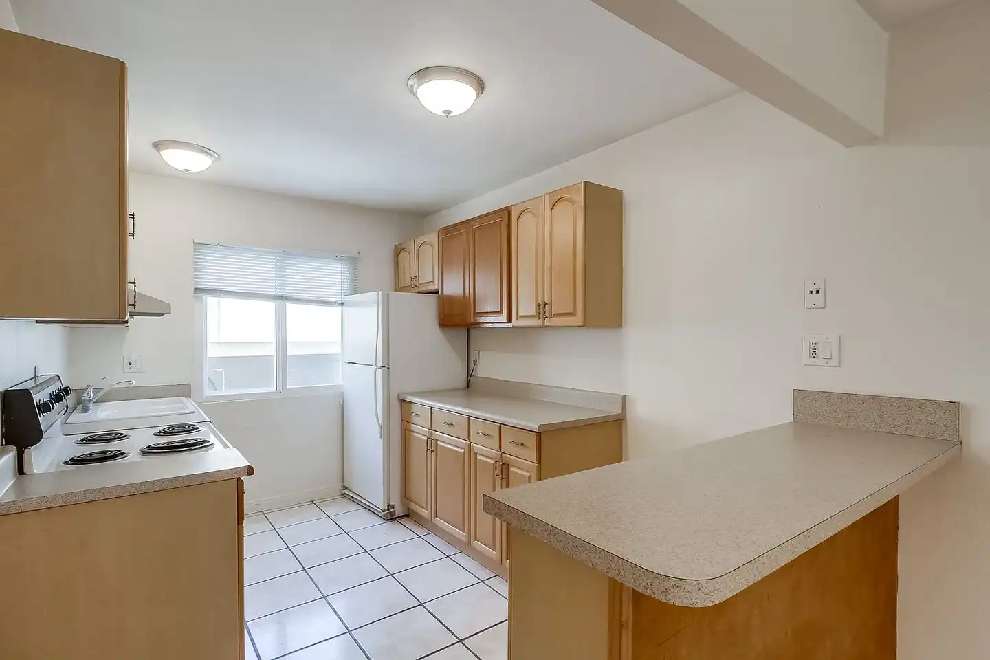 2874 B Street photo 5