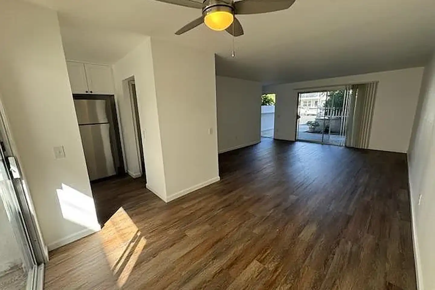 Eaton Gardens Apartments photo 4