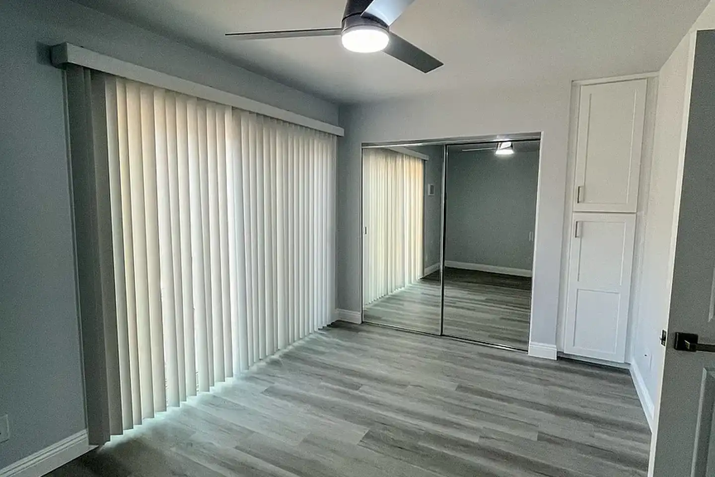 Canyon Creek Apartments A photo 3