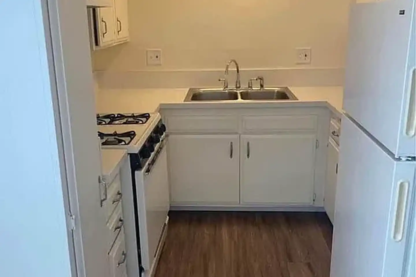 The Gardens II Apartments photo 4