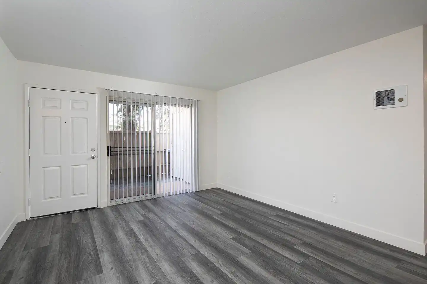 Highland View Apartments photo 5