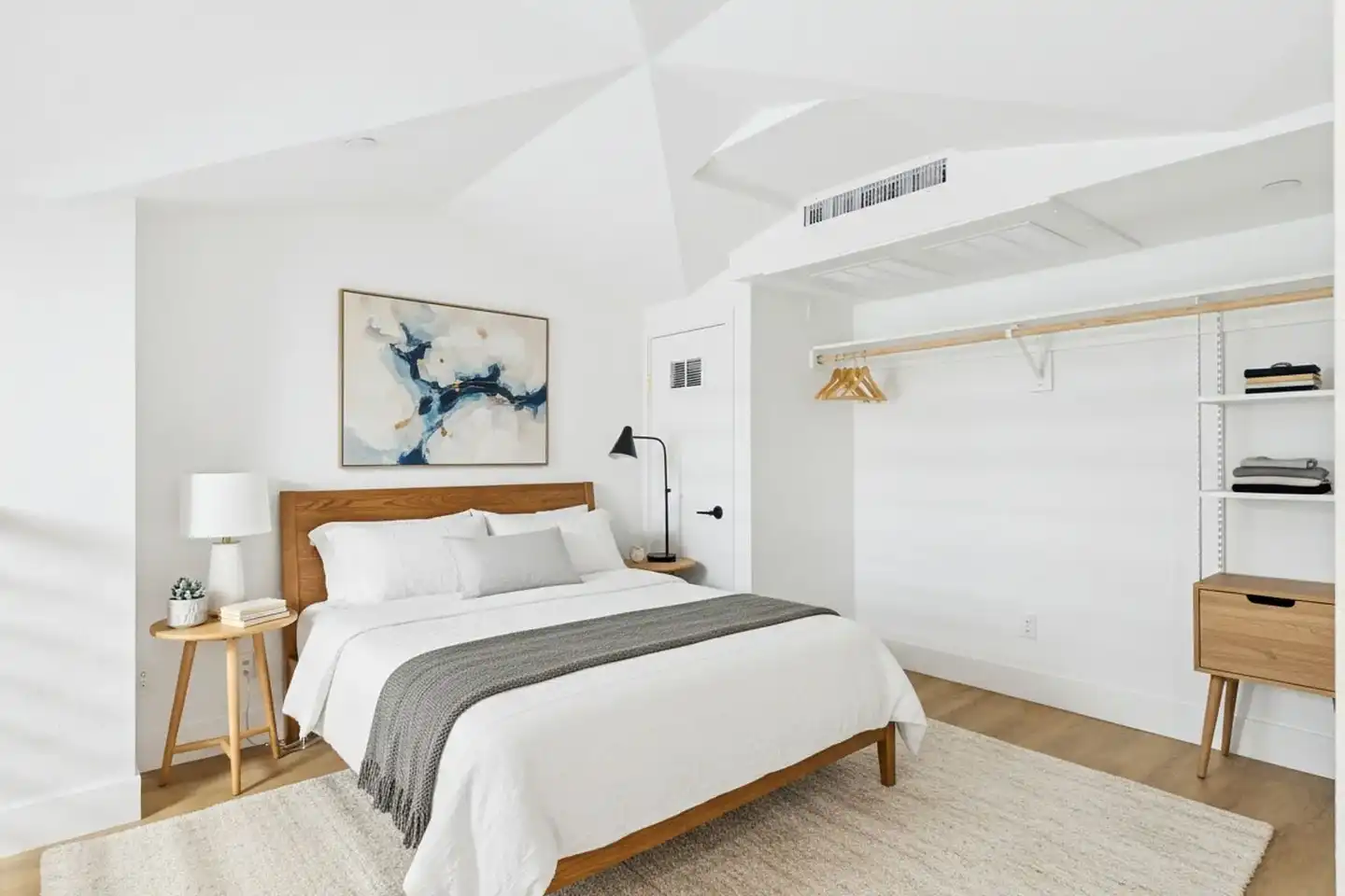 Girard Lofts photo 4
