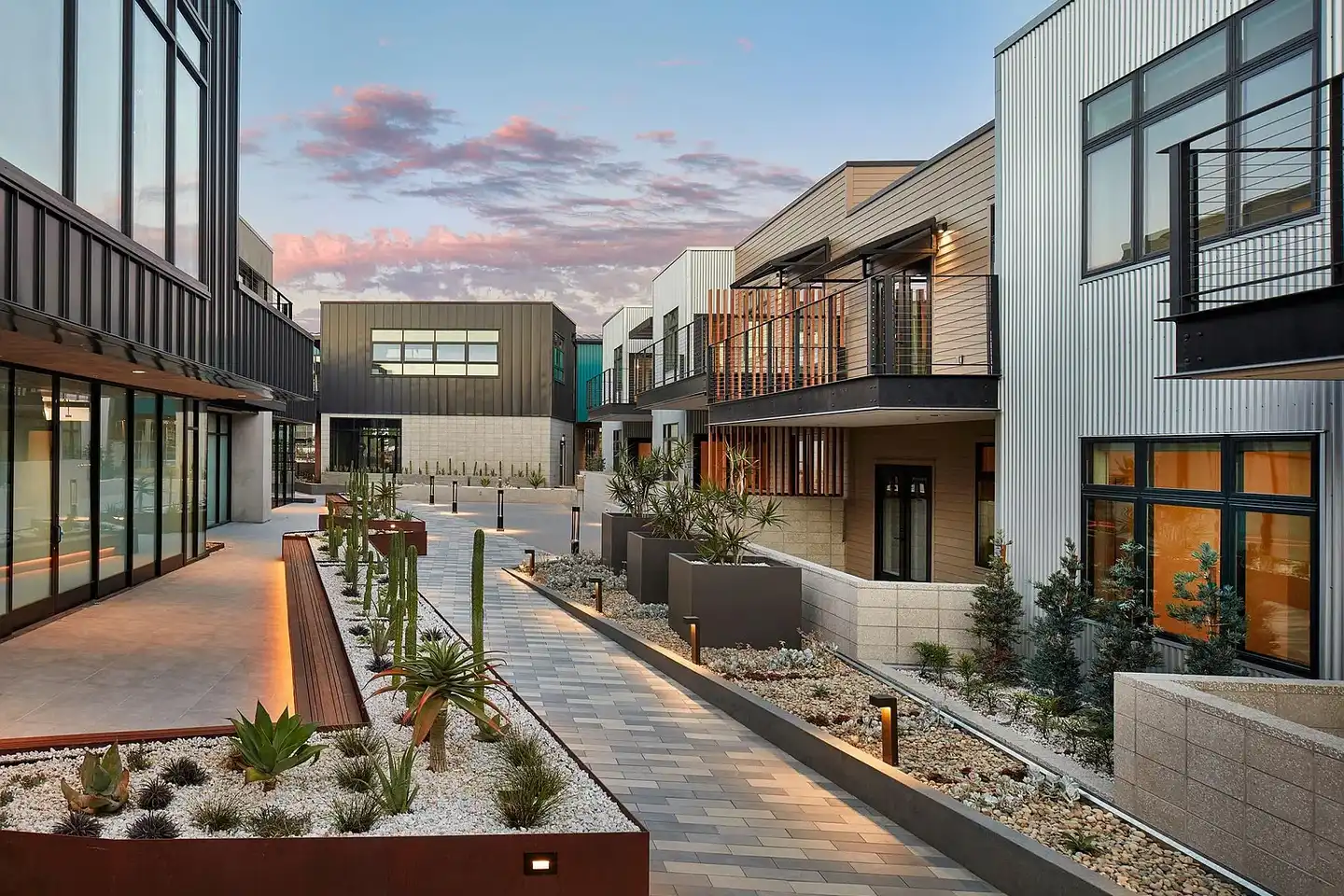 Sandbox Solana Beach photo 5