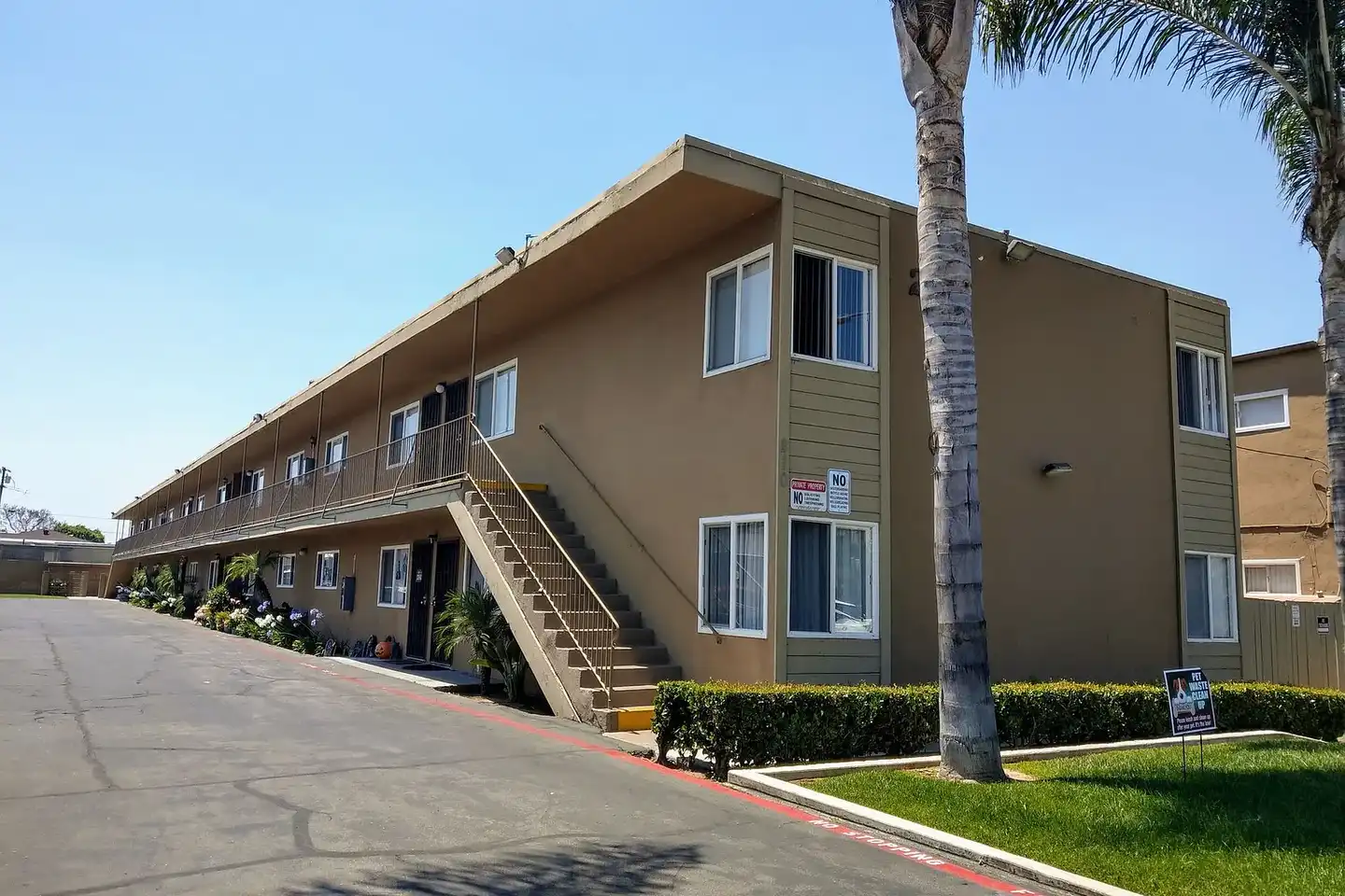 Cova Vista Apartments photo 3