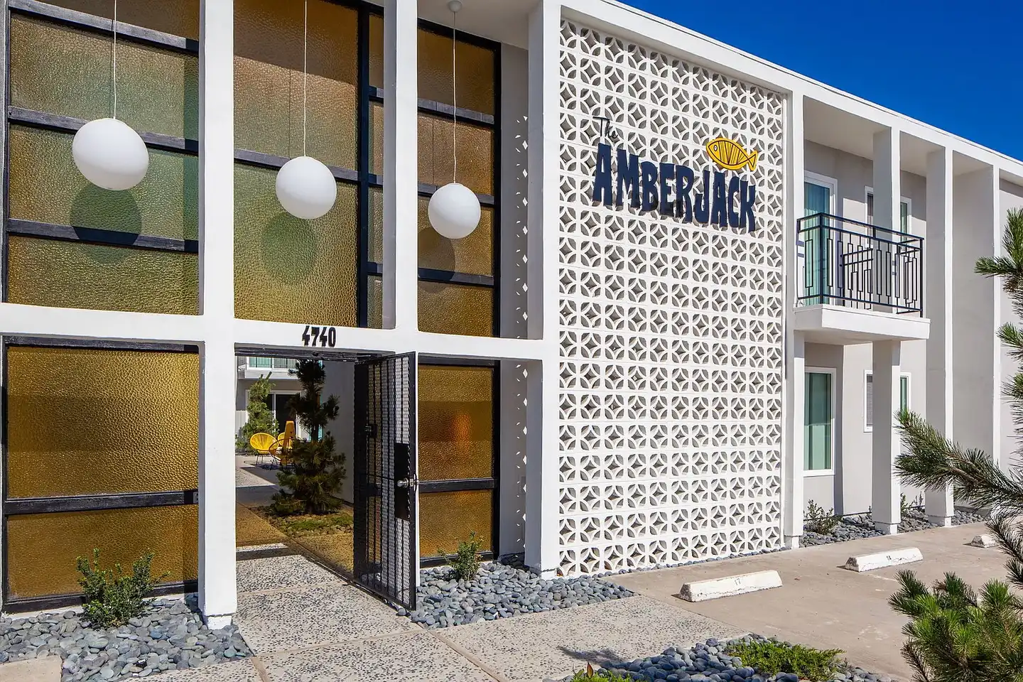 The Amberjack Apartments photo 4