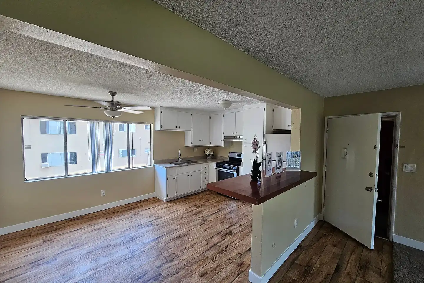 Grossmont Terrace Apartments photo 5
