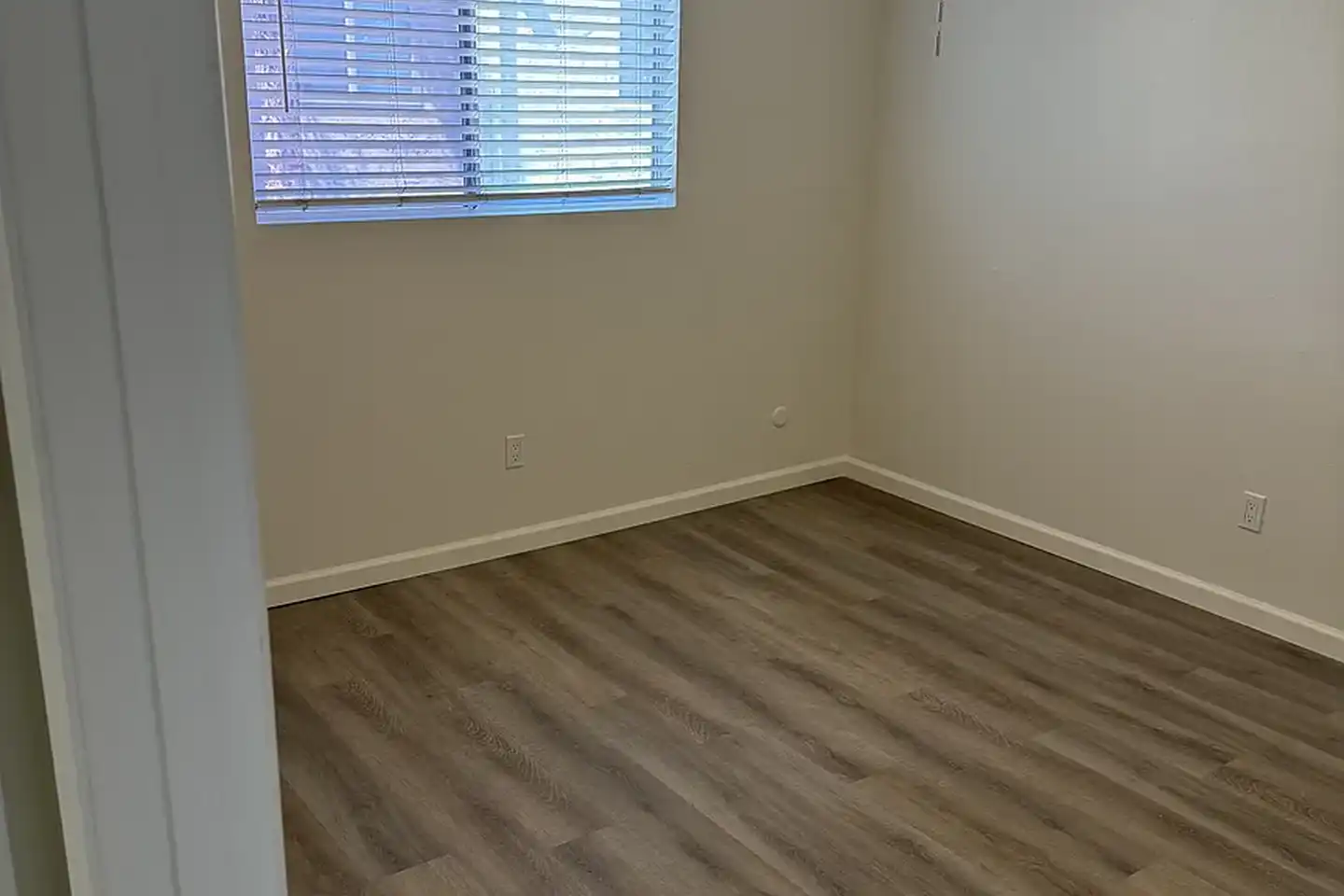 Vista del Sol Apartments photo 3