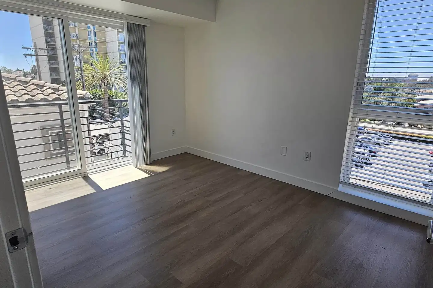 Indiana Street Apartments photo 3