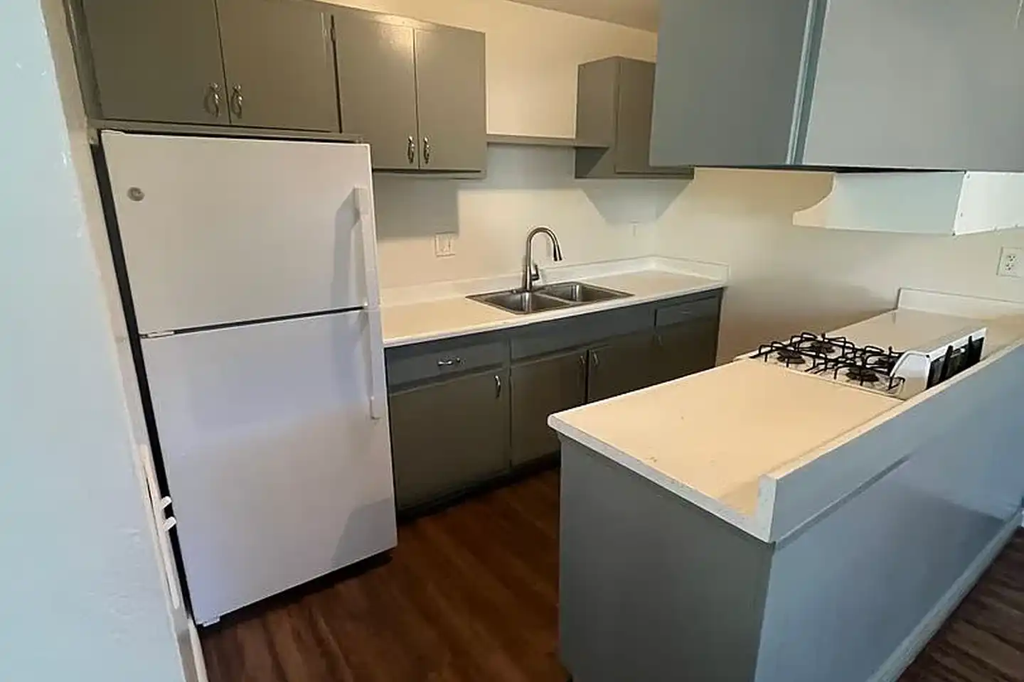 12529 Oak Knoll Rd photo 4