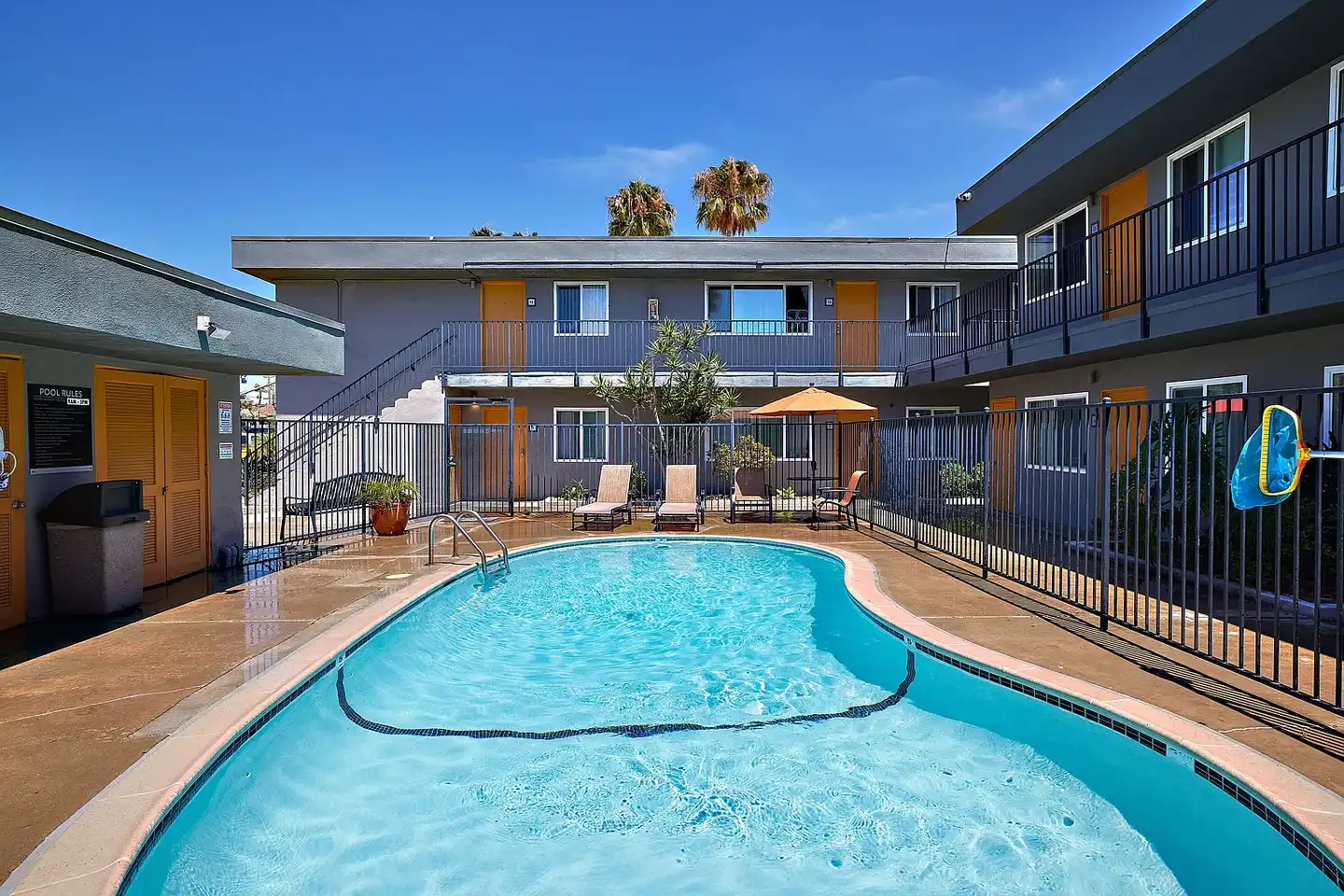 Elivia Apartments photo 3