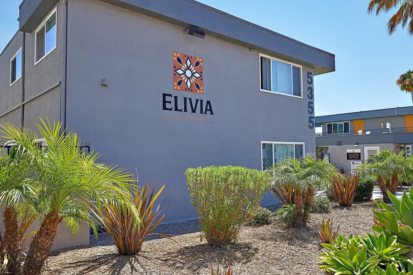 Elivia Apartments photo 2