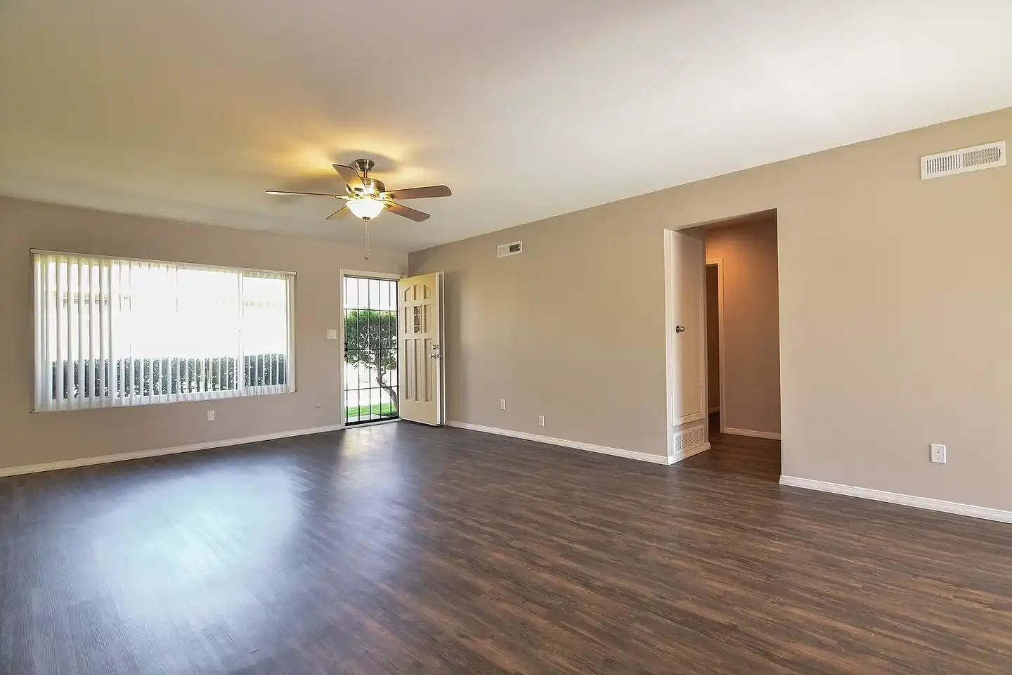Greentree Fountain Apartments photo 3