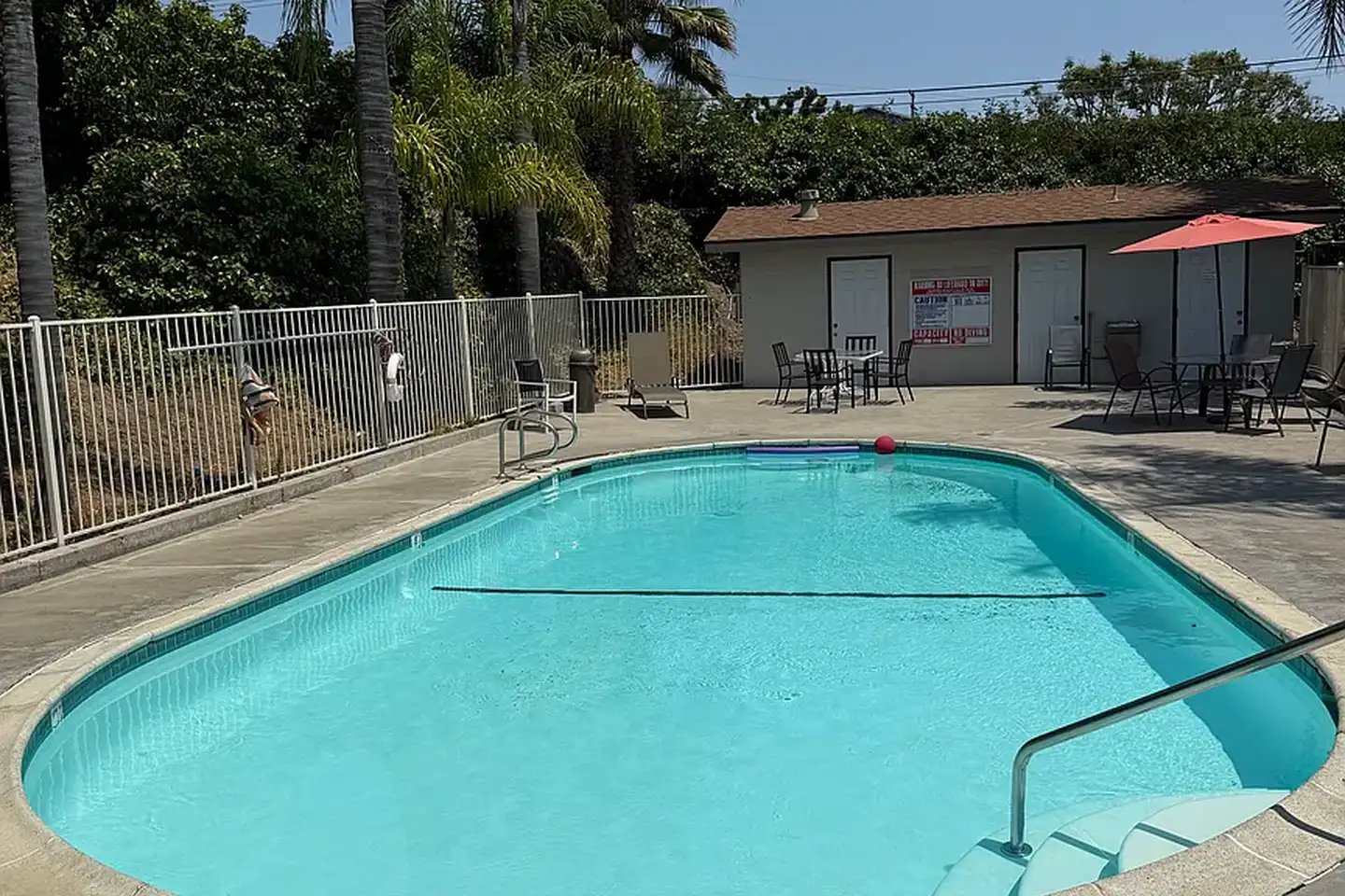 Pebble Cove Apartment Homes photo 4