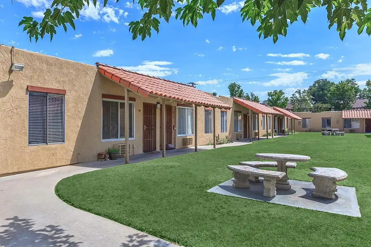 Mollison Villas