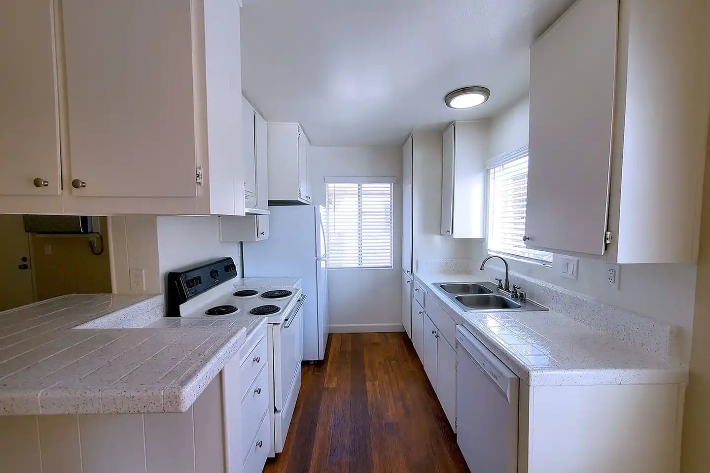 Portofino Apartments photo 5