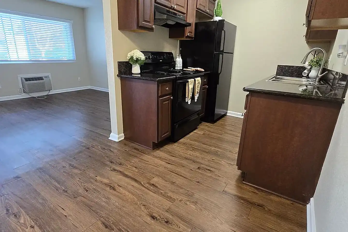 Mapleview Apartment Homes
