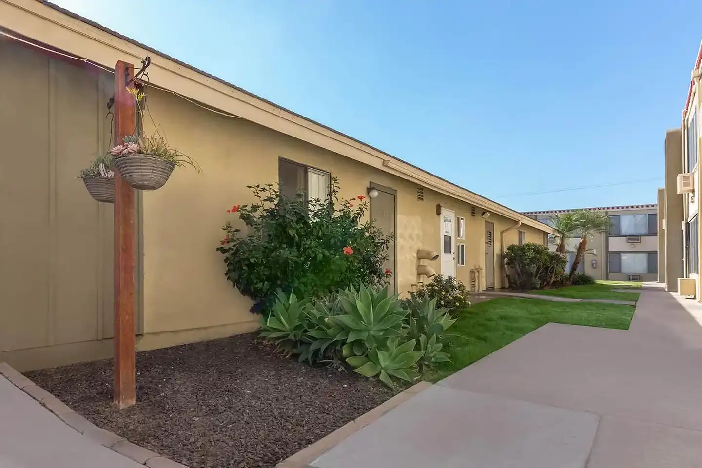 Westwood Apartments photo 5