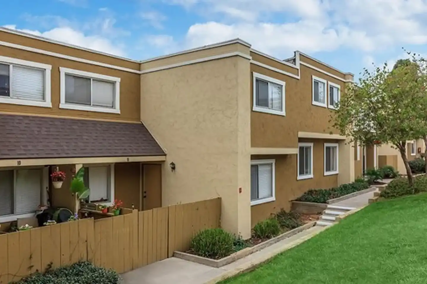 East Orange Village Apartments photo 5