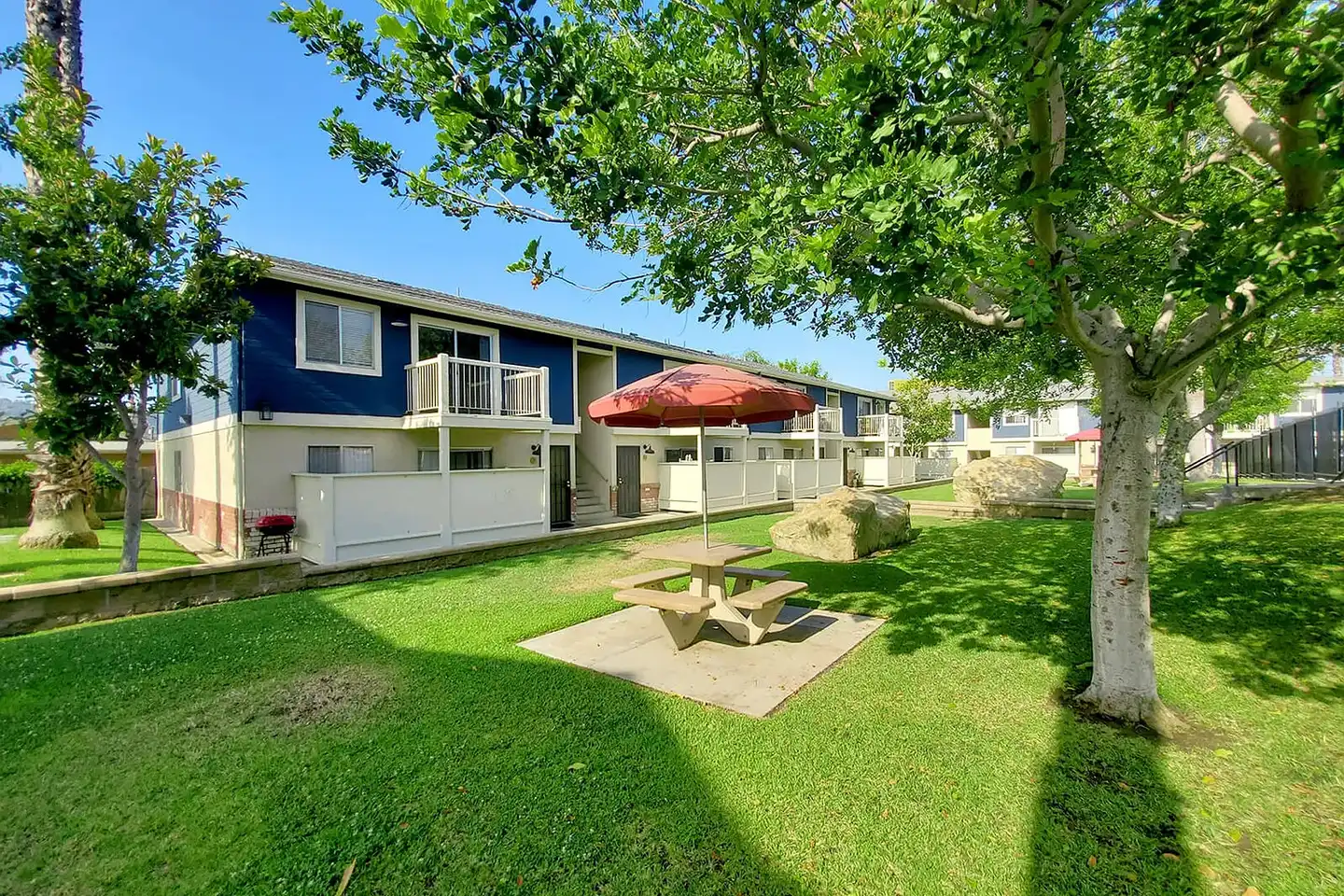 Palm Villas Apartments photo 3