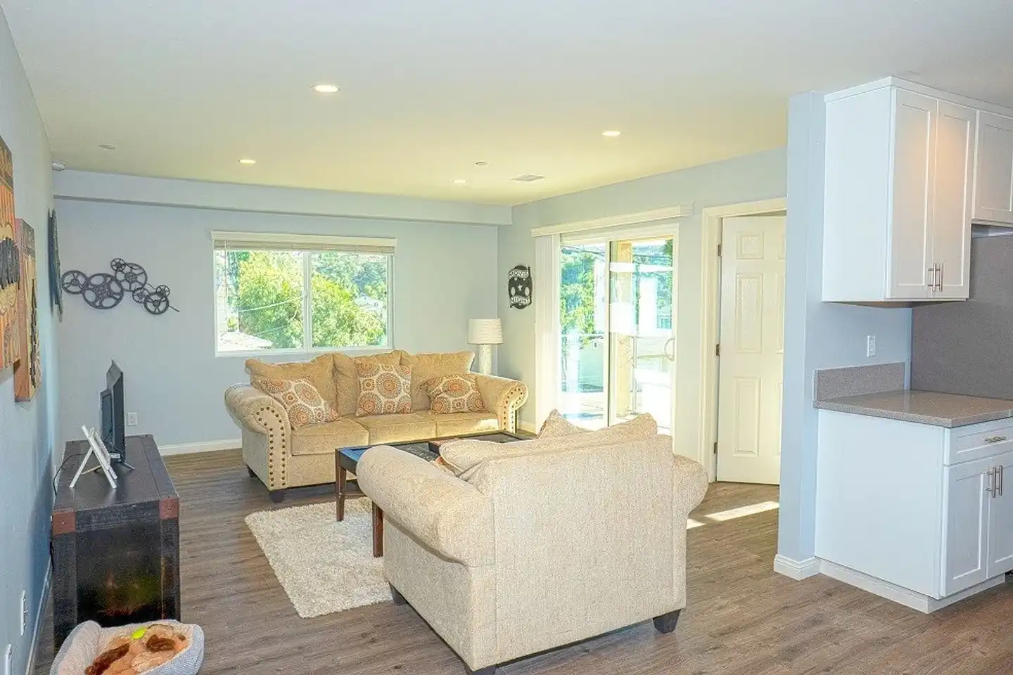 KT PB TAMPA LLC - 4355-4363 Rosebud Terrace photo 5