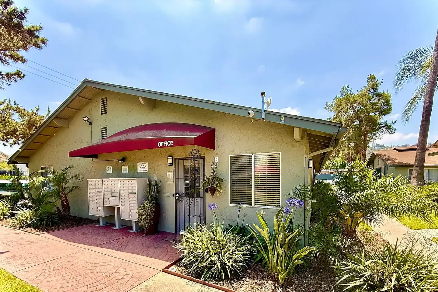 Anza Oaks Apartments photo 5