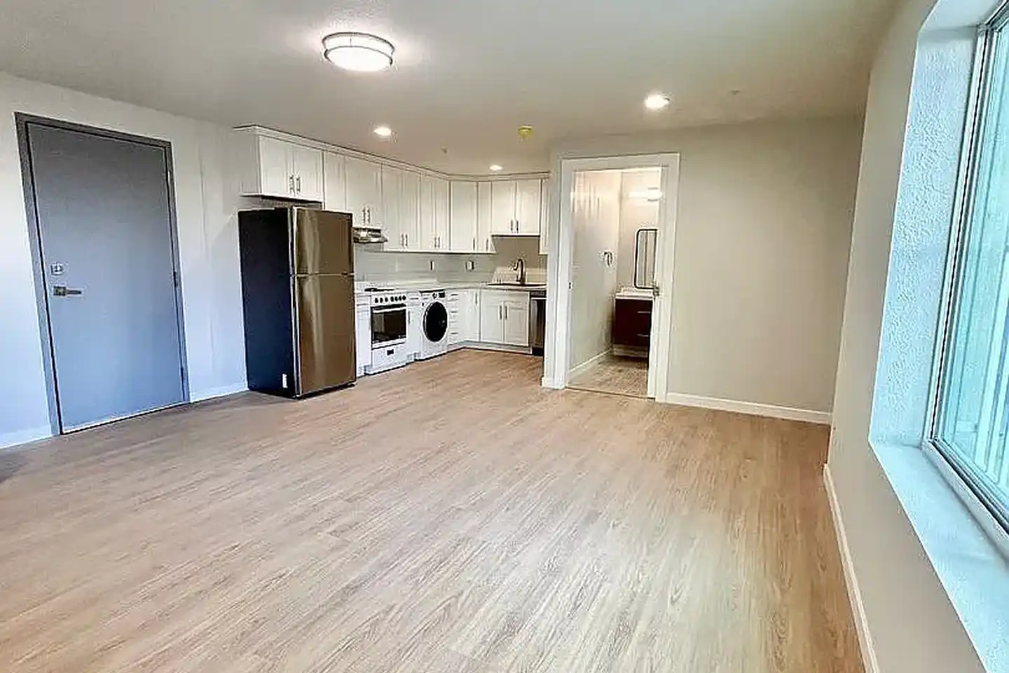 Habitat on 31st photo 3
