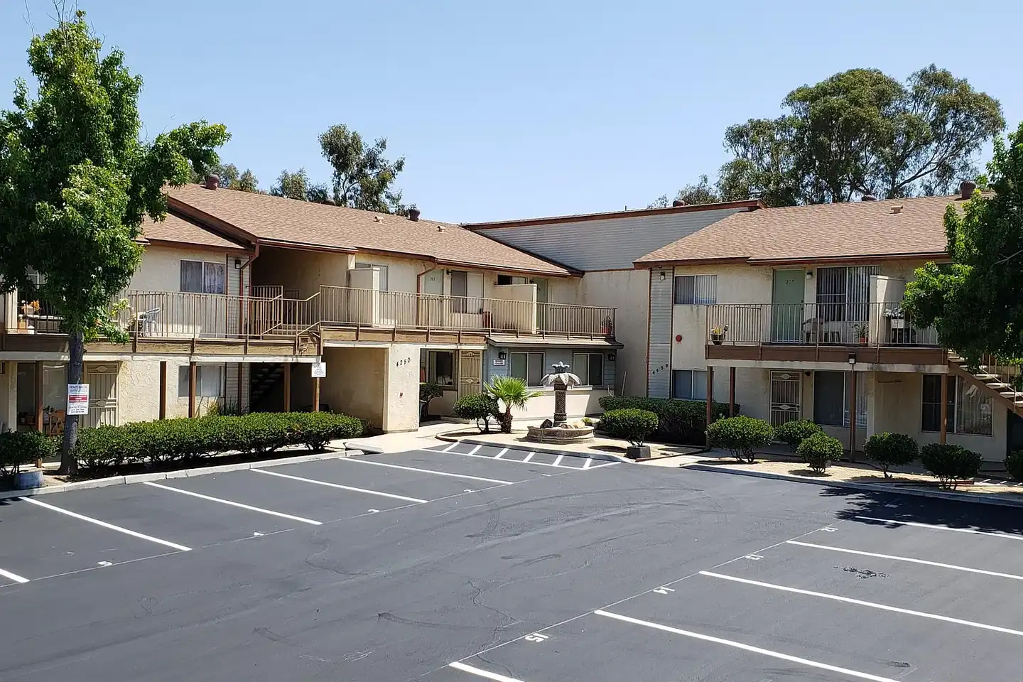 Vista Del Rio Apartments