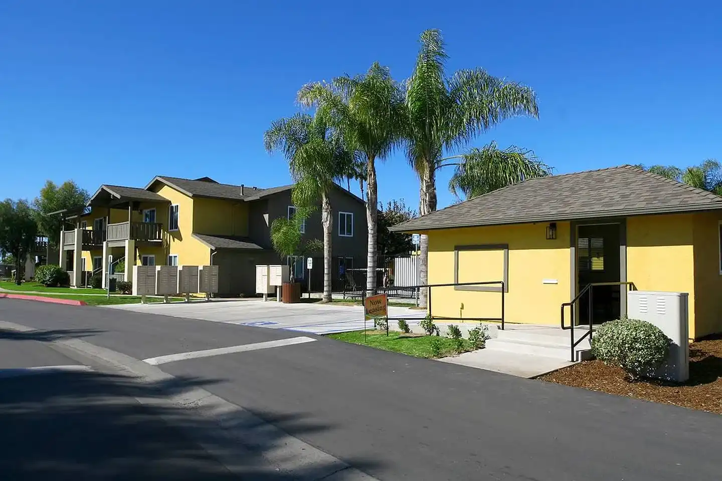 Cinnamon Woods Apartments photo 2